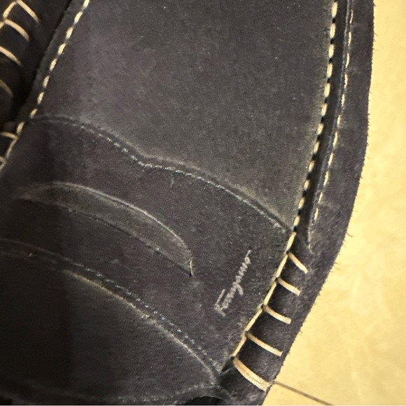Salvatore Ferragamo Men's Navy Loafers size 9.5 - Picture 5 of 9